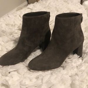 NEW IN BOX Sole Society Suede Booties